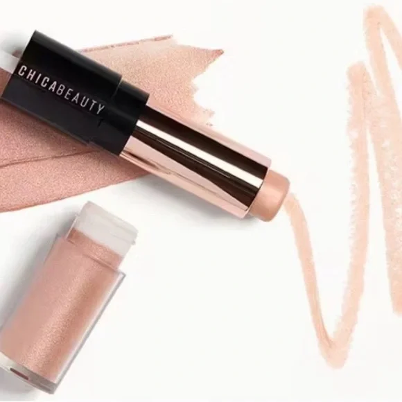 CHICA BEAUTY Chica Glow Highlighter Duo - Chica Glow - FULL SIZE - Brand NEW* - Picture 3 of 8